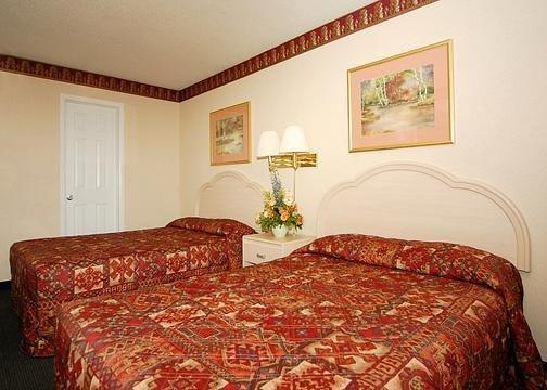 The Carasaljo Motel Lakewood Bagian luar foto